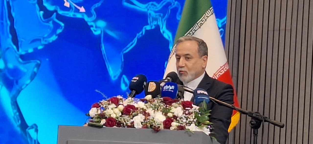 تأکید عراقچی بر استفاده از ظرفیتهای کشورهای همسایه