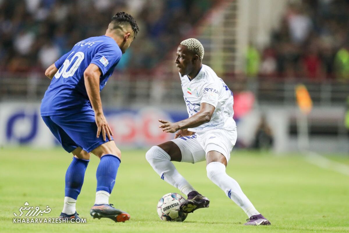 بازیکن جنجالی استقلال اجازه تمرین گرفت!