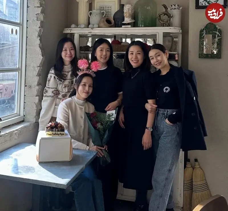 سوسانو در کنار زن تسو سوسانو در کنار زن تسو