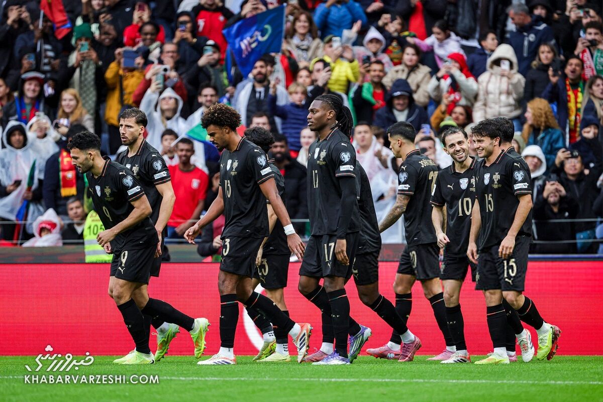 شادی بازیکنان پرتغال پس از گلزنی دردیدار مقابل ارمنستان