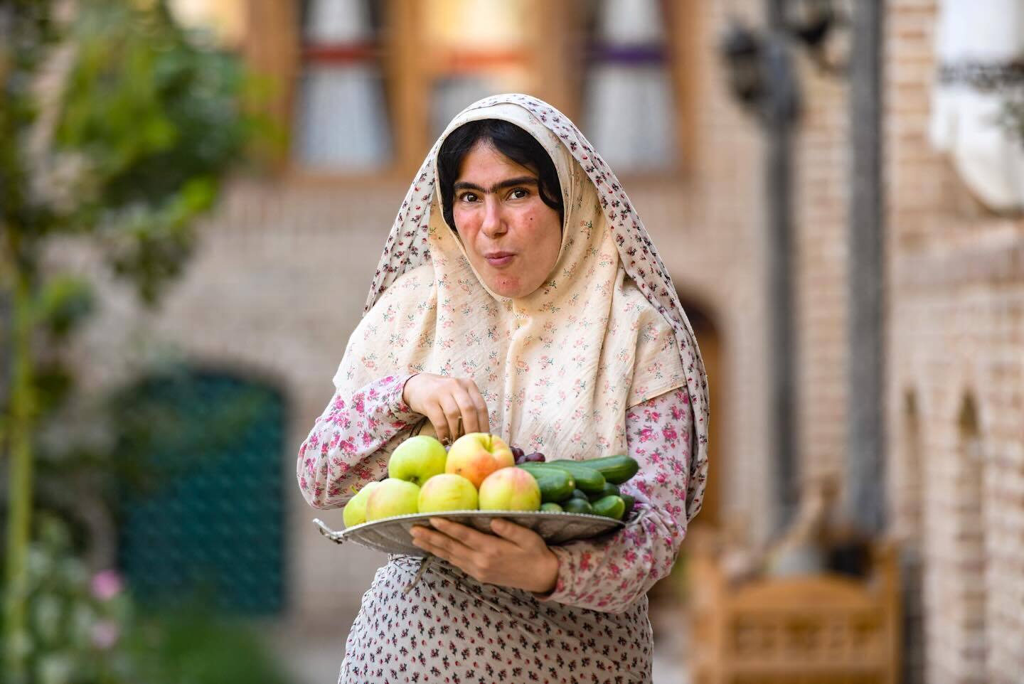 مرجان نون خ با گریم متفاوت مرجان نون خ با گریم متفاوت