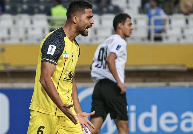 هافبک کلیدی سپاهان مصدوم شد