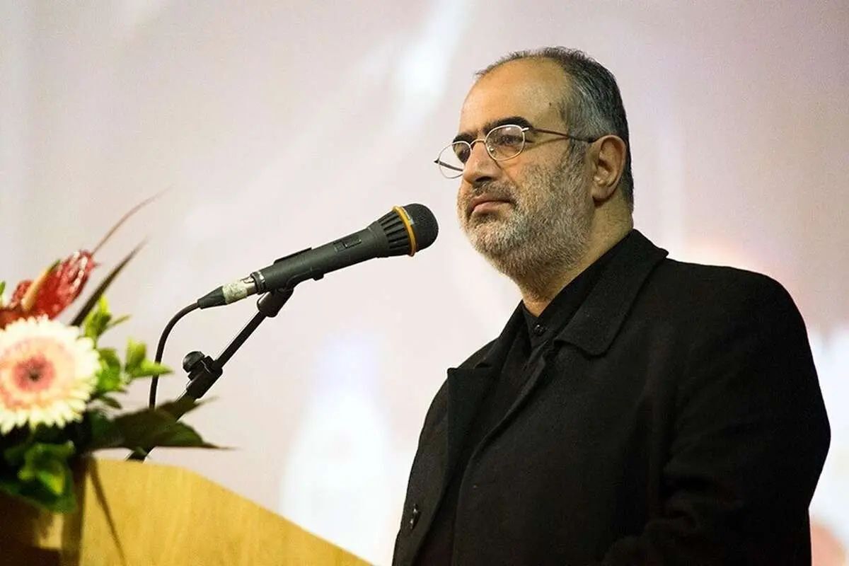 واکنش آشنا، مشاور پیشین روحانی به انتقادات قالیباف: اخیراً «روحانی» درباره روسیه بیانی نداشته/ خوب نیست هر نوشتهای که به دست شما میدهند، با صدای بلند بخوانید واکنش آشنا، مشاور پیشین روحانی به انتقادات قالیباف: اخیراً «روحانی» درباره روسیه بیانی نداشته/ خوب نیست هر نوشتهای که به دست شما میدهند، با صدای بلند بخوانید