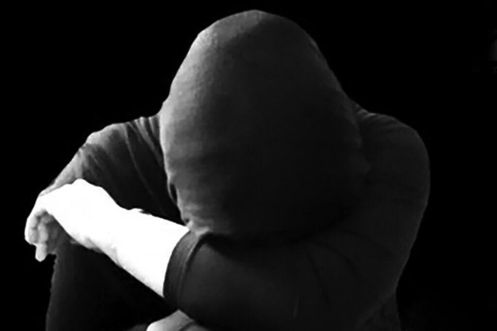 ماه عسل پنهانی مرد خائن با دوست همسرش