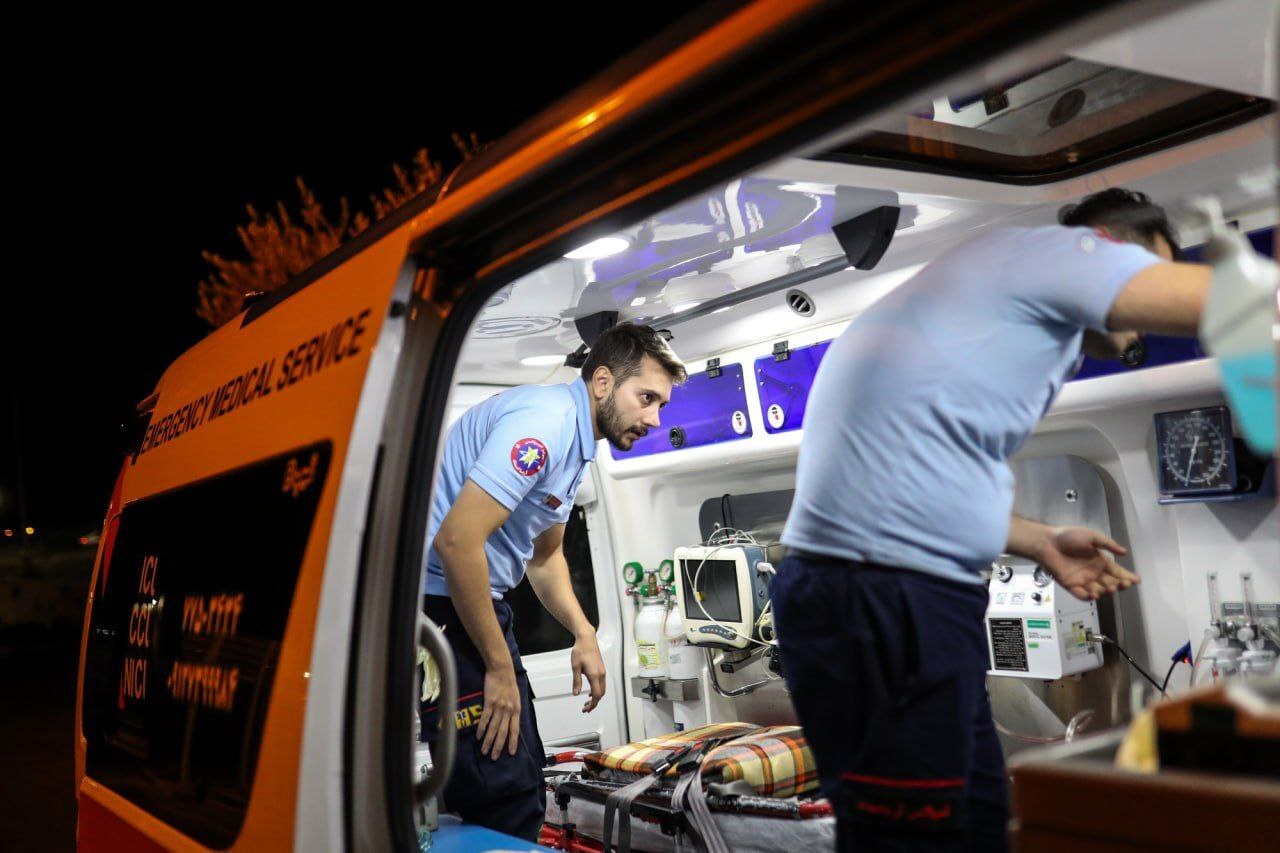 تصاویری از انتقال ویژه صابر کاظمی به ایران