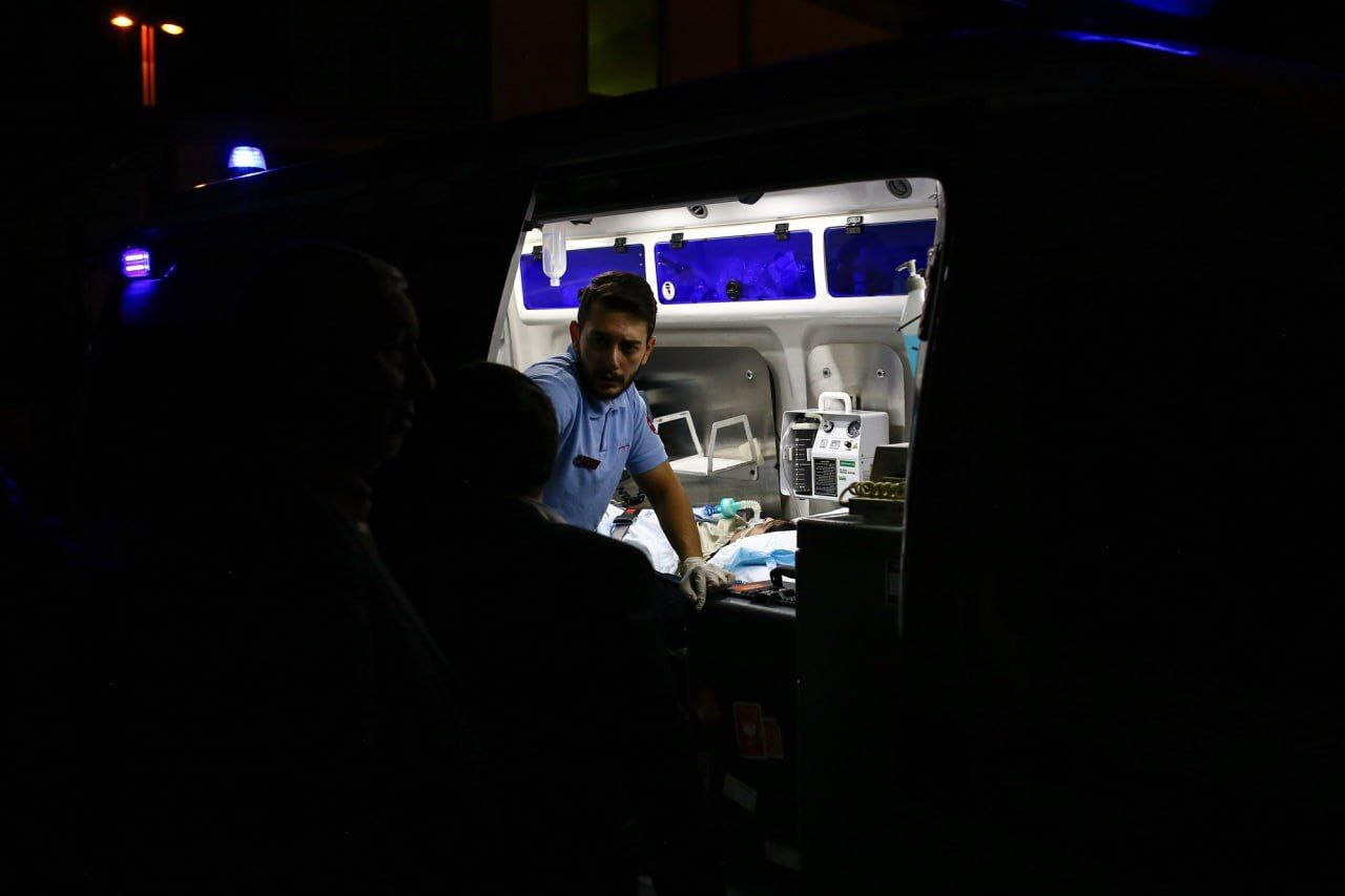 تصاویری از انتقال ویژه صابر کاظمی به ایران