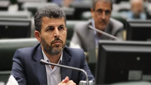 ۵ بانک ناتراز دیگر هم باید ادغام یا منحل شوند/تصمیم ادغام بانک آینده درست بود