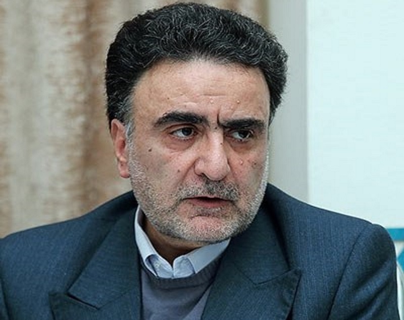 تاج‌زاده به مرخصی رفت