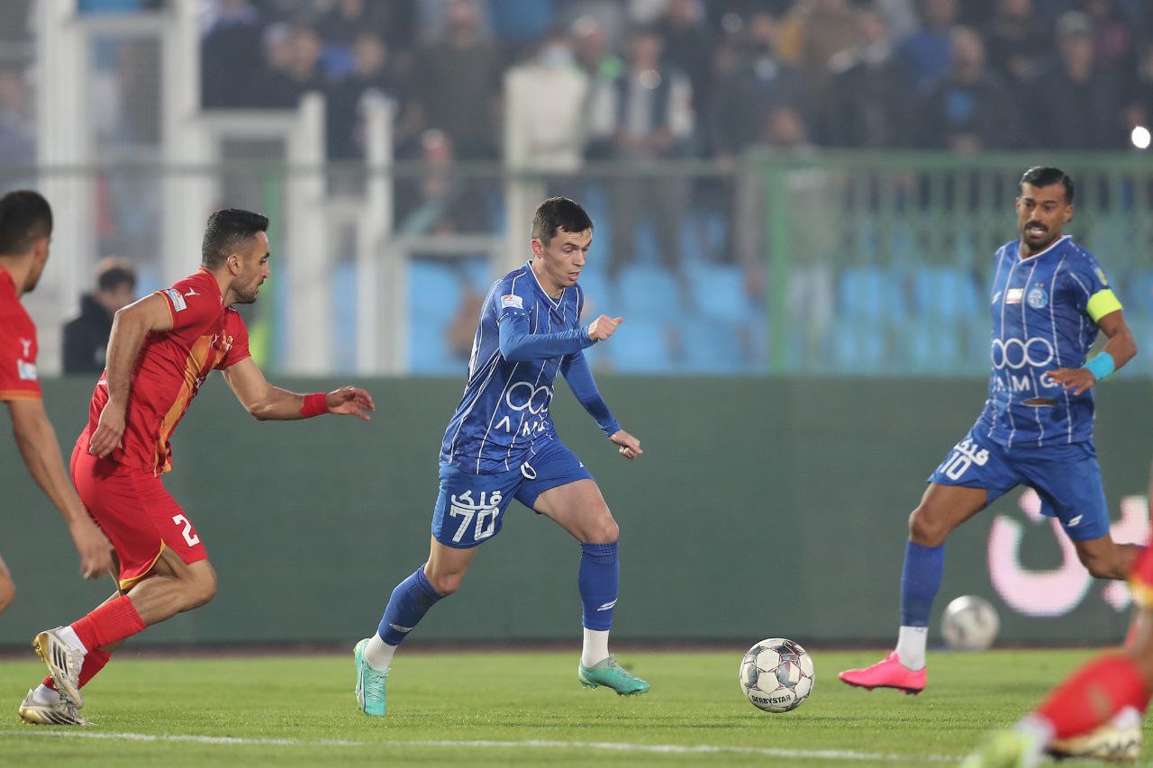 روزهای خاموش یاسر آسانی در آستانه دربی؛ فعلاً خبری از عملکرد درخشان مرد آلبانیایی نیست!