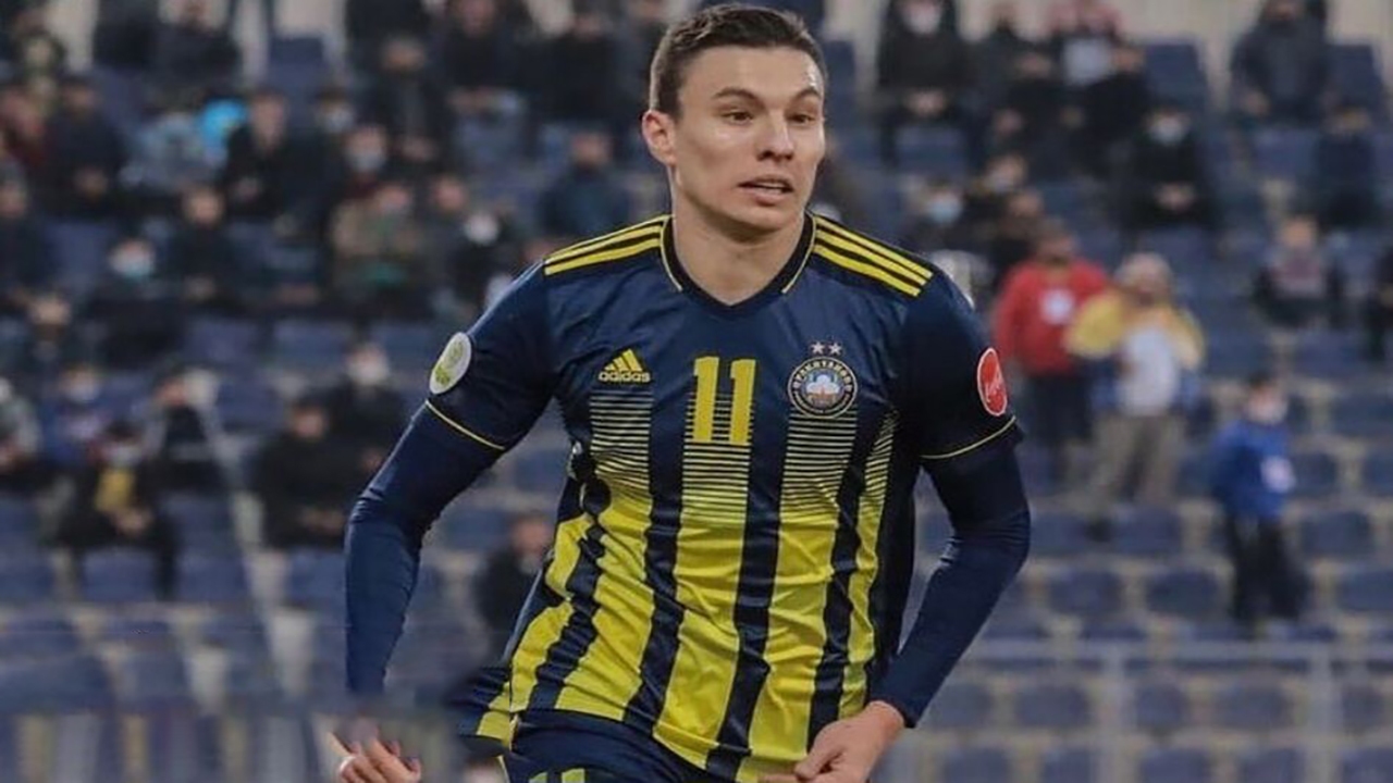 گزینه خط حمله پرسپولیس آقای گل شد