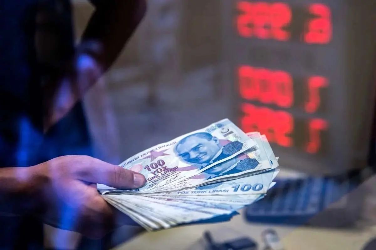 قیمت لیر، امروز سهشنبه ۱۱ آذر ۱۴۰۴ قیمت لیر، امروز سهشنبه ۱۱ آذر ۱۴۰۴