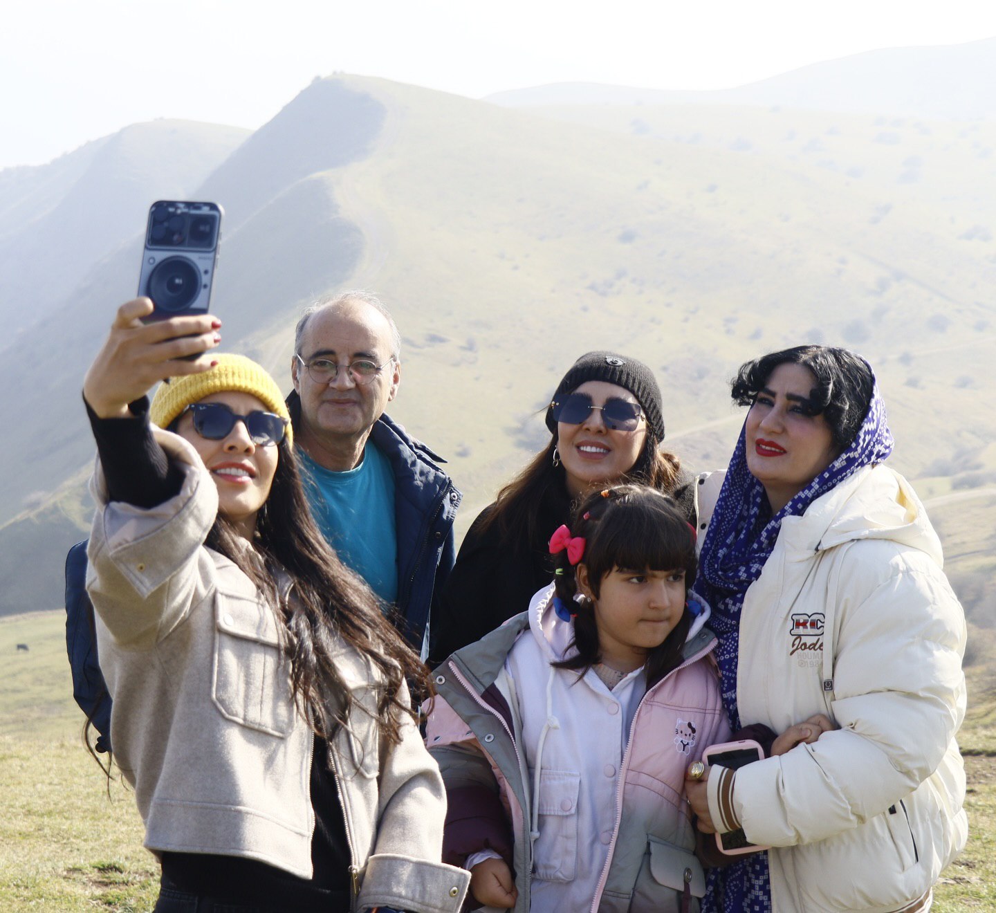 سفر لیلا بلوکات به اردبیل و مراسم چهارمین سالگرد کتابشهر و سورپرایز جشن تولد