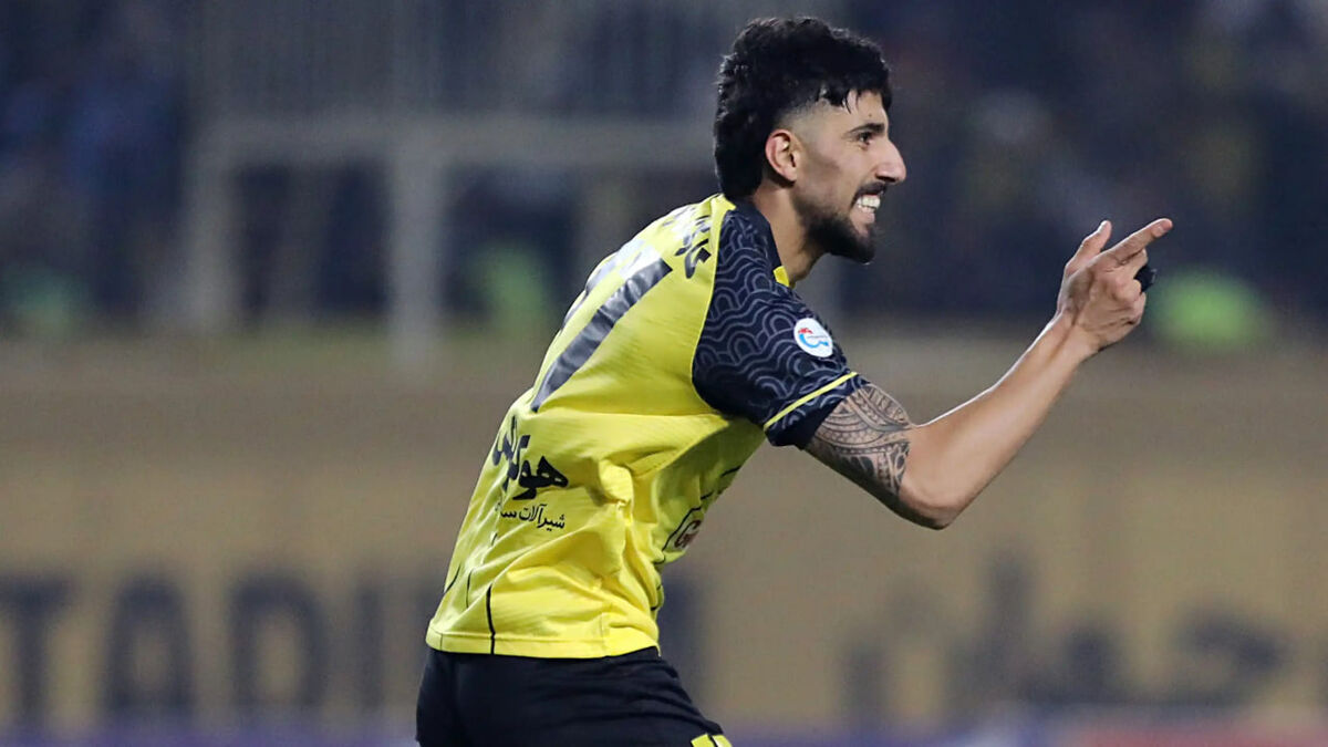 متخصص گلزنی بعد دقیقه ۹۰ مفت از دست گل محمدی رفت!