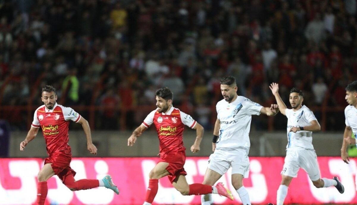 ساعت بازی امروز پرسپولیس و پیکان/ برنامه بازیهای سهشنبه، هفته ۱۳ لیگ برتر ساعت بازی امروز پرسپولیس و پیکان/ برنامه بازیهای سهشنبه، هفته ۱۳ لیگ برتر