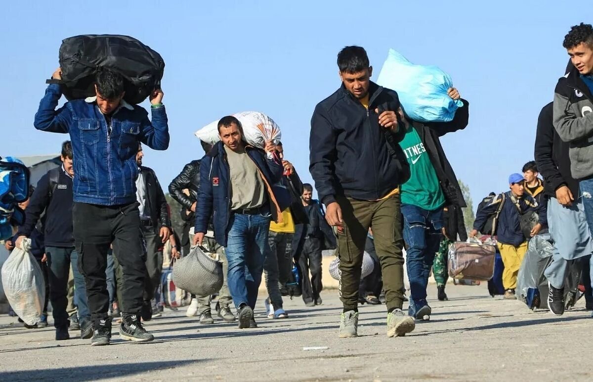 میانگین حضور اتباع افغانستانی در ایران به پنج میلیون نفر رسیده است اتباع افغانستانی در ایران