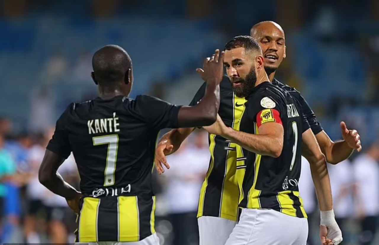 زلزله در الاتحاد عربستان؛ کریم بنزما و کانته در پایان فصل جدا میشوند؟ زلزله در الاتحاد عربستان؛ کریم بنزما و کانته در پایان فصل جدا میشوند؟