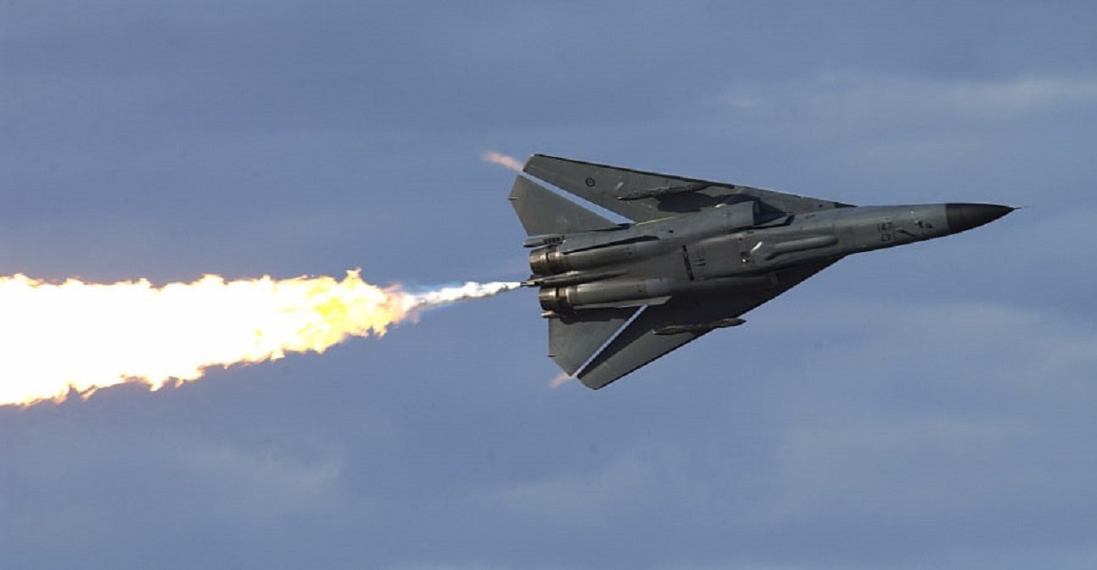 بمب افکن اف-۱۱۱ آردوارک