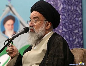 احمد خاتمی: حجاب دستور قطعی دین است