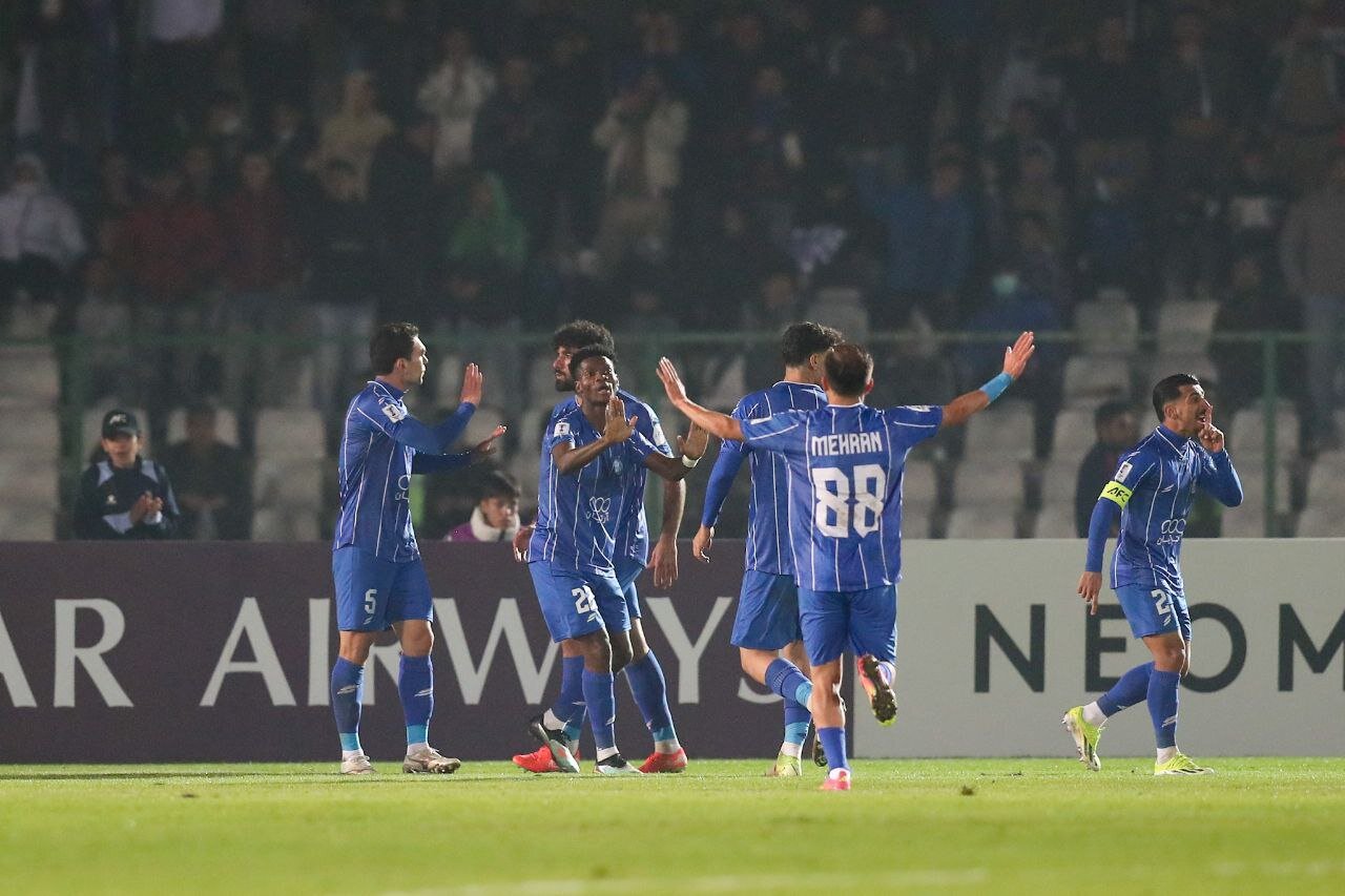 ساپینتو ترکیب برنده را پیدا کرده؛ استقلال شانس اول قهرمانی است