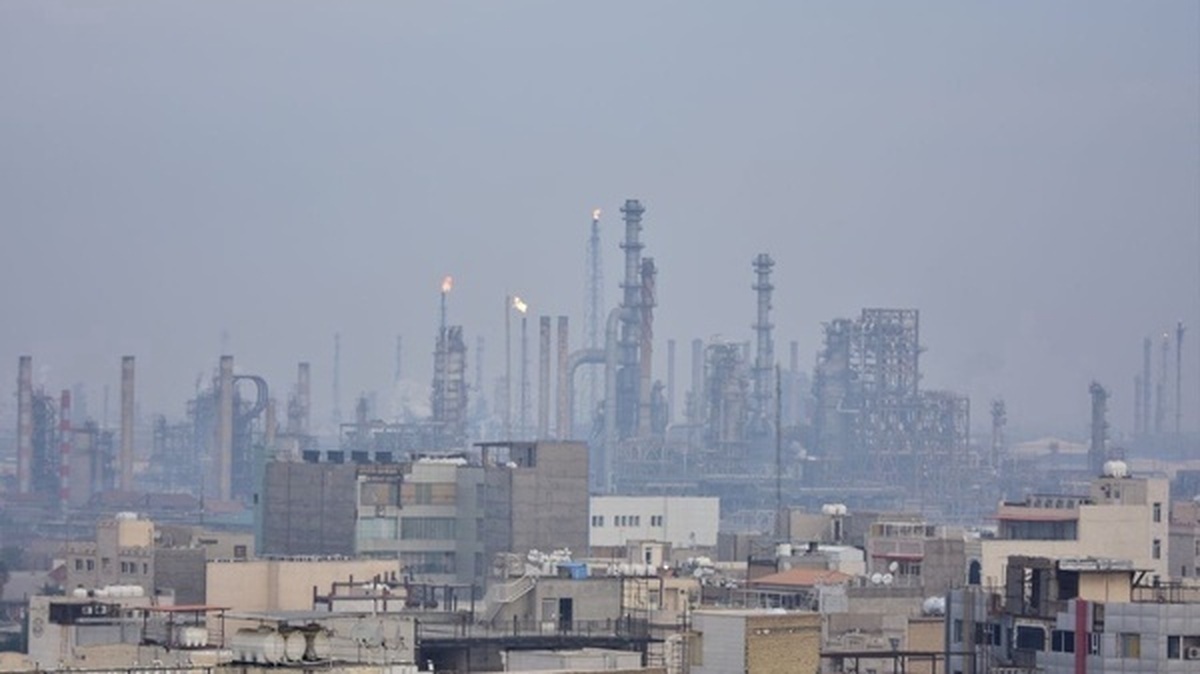 اعلام وضعیت قرمز هوا برای آبادان و خرمشهر