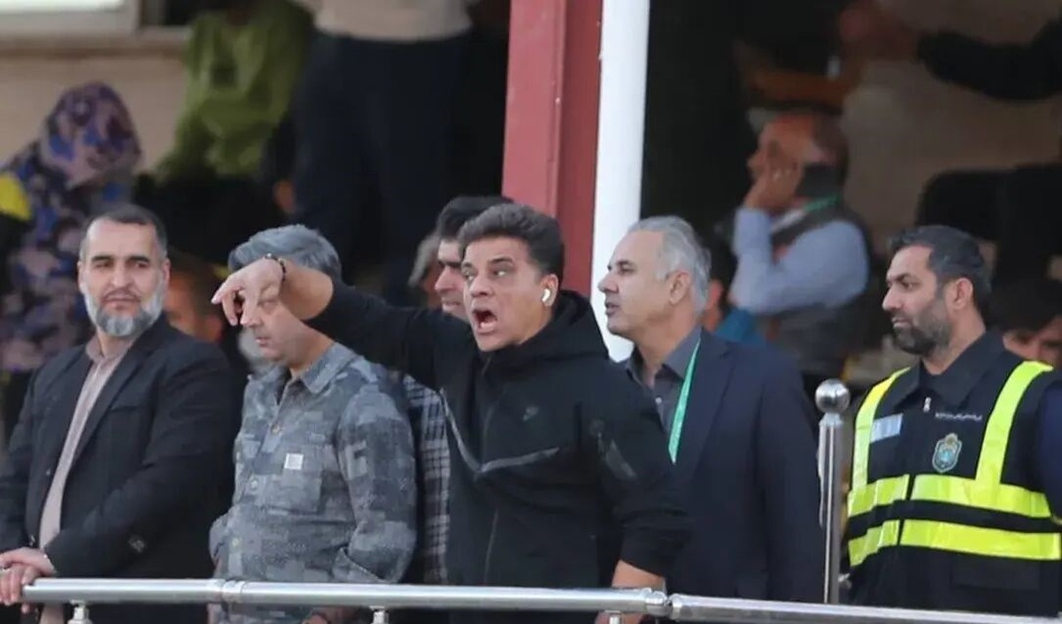 پنالتی صددرصد ما را مقابل پرسپولیس نگرفتند! / به خدا واگذارتان میکنم! پنالتی صددرصد ما را مقابل پرسپولیس نگرفتند! / به خدا واگذارتان میکنم!