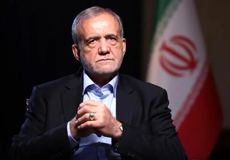 ما به دنبال جنگ با کشورهای همسایه نیستیم؛ آنها برادران ما هستند/ عزیزان همسایه! شما برادران ما هستید؛ دعا میکنیم اختلاف بین ما از بین برود/ ما آماده حل تمام مشکلات با شما عزیزان هستیم / ما حق نداریم با هم بجنگیم؛ ما حق نداریم در دام دشمنان بیفتیم / ما به هیچ وجه در فکر مداخله در امور دیگر کشورها نیستیم/ کشورهای همسایه باور کنند اسرائیل عامل جنگ و آشوب در منطقه است نه ایران ما به دنبال جنگ با کشورهای همسایه نیستیم؛ آنها برادران ما هستند/ عزیزان همسایه! شما برادران ما هستید؛ دعا میکنیم اختلاف بین ما از بین برود/ ما آماده حل تمام مشکلات با شما عزیزان هستیم / ما حق نداریم با هم بجنگیم؛ ما حق نداریم در دام دشمنان بیفتیم / ما به هیچ وجه در فکر مداخله در امور دیگر کشورها نیستیم/ کشورهای همسایه باور کنند اسرائیل عامل جنگ و آشوب در منطقه است نه ایران