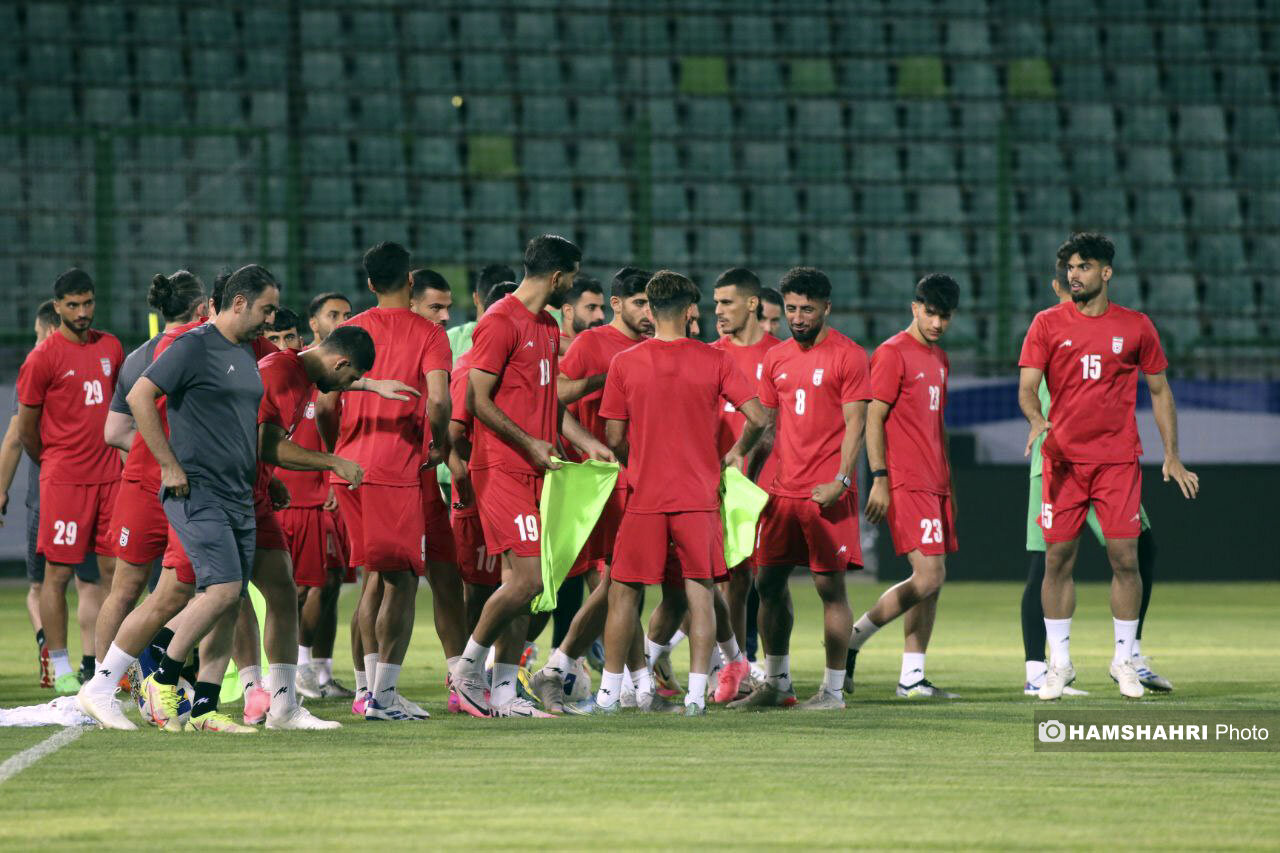 استقلال باید قهرمان اعلام شود؛ دیگر از این حرفها نزنید استقلال باید قهرمان اعلام شود؛ دیگر از این حرفها نزنید