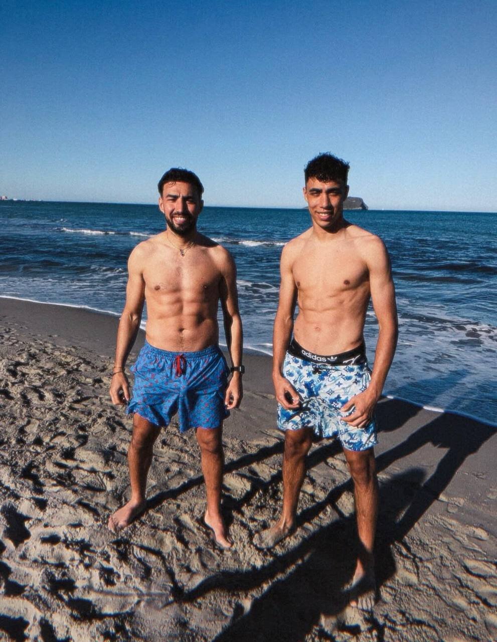 عکس | تعطیلات ستاره استقلال در سواحل اسپانیا