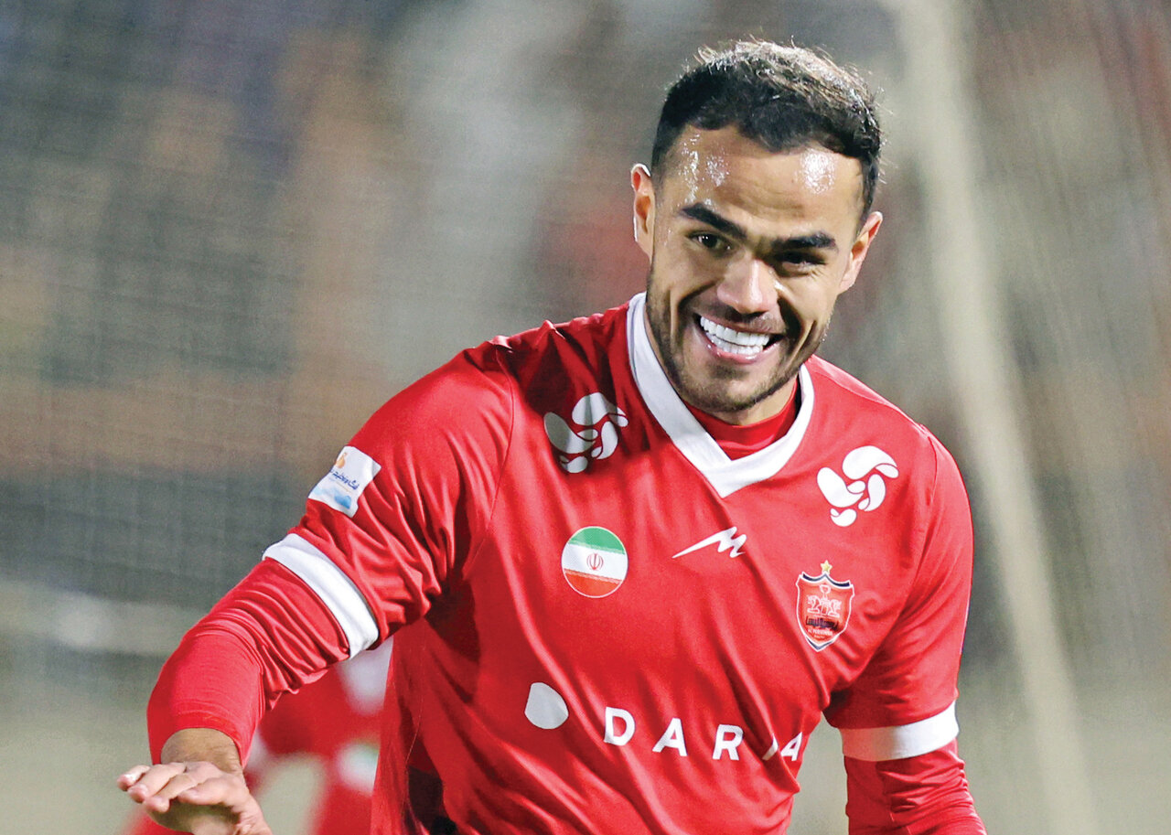 پرسپولیس ستاره مهم خود را رایگان قرض میدهد پرسپولیس ستاره مهم خود را رایگان قرض میدهد