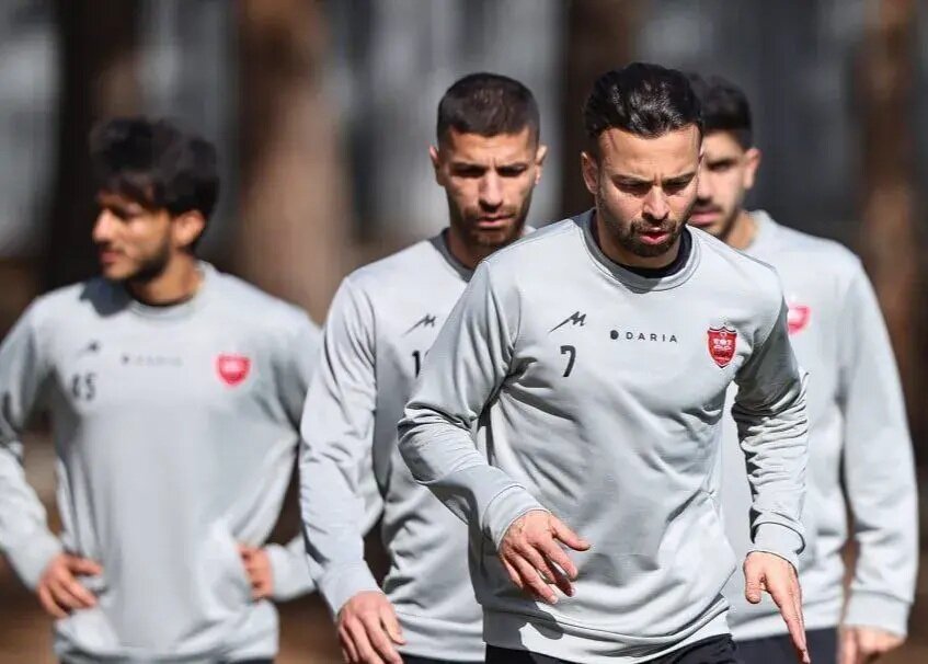 بی‌تفاوتی باشگاه پرسپولیس به غیبت سروش رفیعی و میلاد محمدی در تمرینات