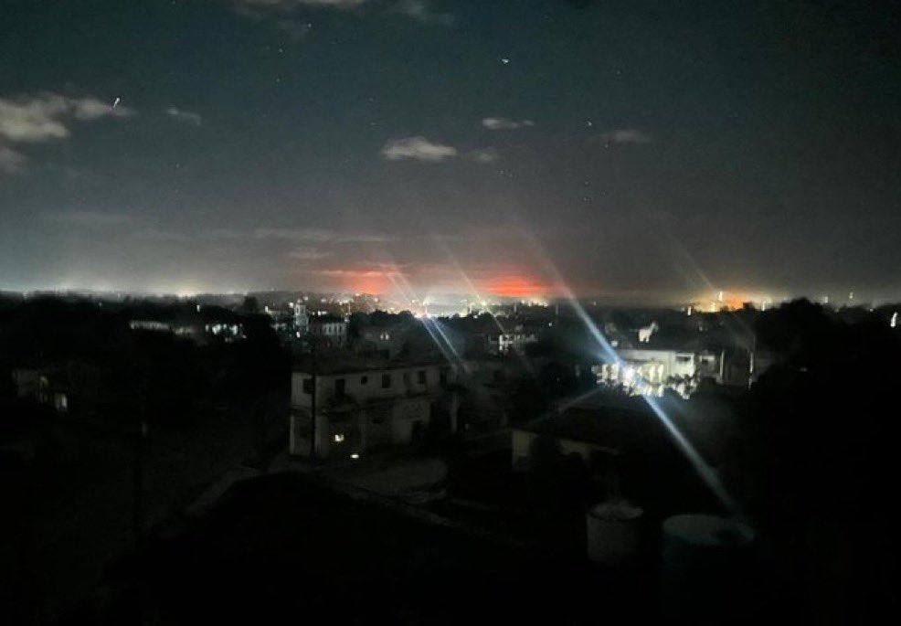 930b0562-da10-4a9a-9800-ea77b9cf9738