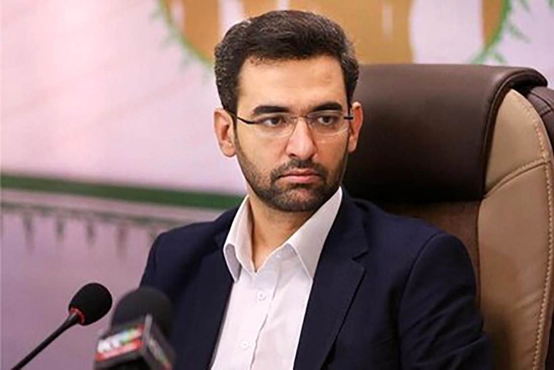 آذری جهرمی: یکی از اهداف ترامپ از مصاحبه‌های متناقضش ایجاد اختلاف در بدنه دولت و نظامی‌ها است؛ طرح نامهایی، چون قالیباف یا دیگران، به عنوان مذاکره کننده توسط کانال‌های رژیم همین هدف را دنبال می‌کند