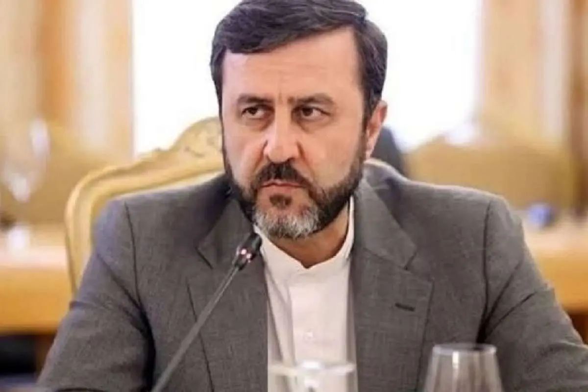 واکنش معاون وزیر خارجه به تحریم اروپا علیه ایران در رابطه با تنگه هرمز: به اعمال حقوق حاکمیتی بر تنگه هرمز ادامه میدهیم/ ایران عضو کنوانسیون حقوق دریاها نیست/ رژیم حقوقی مورد تأکید ما در این آبراه، «عبور بیضرر» بر پایه رعایت ملاحظات ایمنی است/ اقدامات قهری یکجانبه نیز قانون نمیسازند، بلکه خود میتوانند منشأ مسئولیت برای واضعان آنها باشند واکنش معاون وزیر خارجه به تحریم اروپا علیه ایران در رابطه با تنگه هرمز: به اعمال حقوق حاکمیتی بر تنگه هرمز ادامه میدهیم/ ایران عضو کنوانسیون حقوق دریاها نیست/ رژیم حقوقی مورد تأکید ما در این آبراه، «عبور بیضرر» بر پایه رعایت ملاحظات ایمنی است/ اقدامات قهری یکجانبه نیز قانون نمیسازند، بلکه خود میتوانند منشأ مسئولیت برای واضعان آنها باشند
