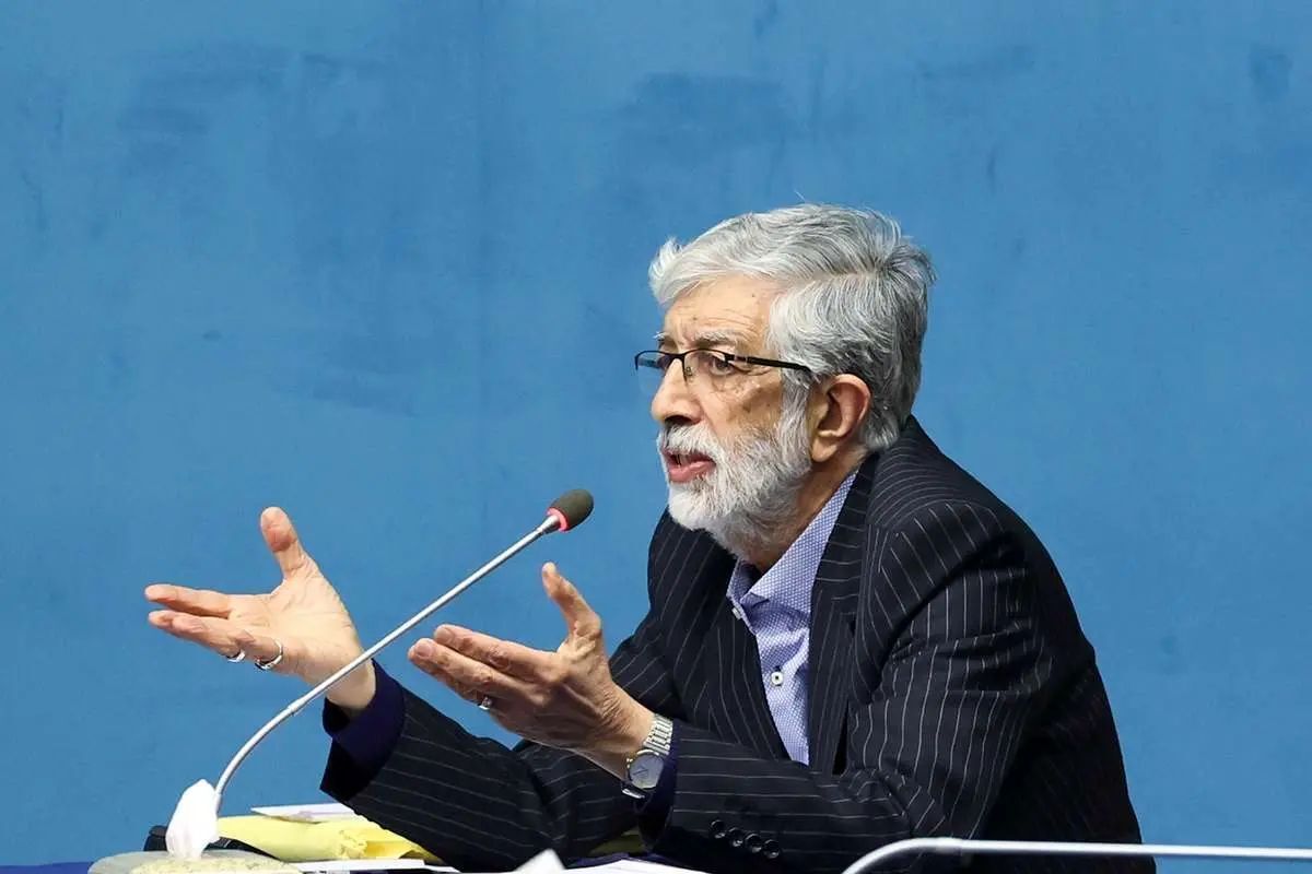 حداد عادل: رهبر انقلاب نگران هستند که بعضیها دعواهای جناحی، انتخاباتی و تسویه حسابهای قدیم را به اجتماعات مردمی بکشانند/ ایشان گفتند که نمایندگان اختلافات پوچ سیاسی را به میان مردم نبرند و تفاوتهای اجتماعی را برجسته نکنند/ هر کدام از این سخنان معنای مهمی پشت سرش است حداد عادل: رهبر انقلاب نگران هستند که بعضیها دعواهای جناحی، انتخاباتی و تسویه حسابهای قدیم را به اجتماعات مردمی بکشانند/ ایشان گفتند که نمایندگان اختلافات پوچ سیاسی را به میان مردم نبرند و تفاوتهای اجتماعی را برجسته نکنند/ هر کدام از این سخنان معنای مهمی پشت سرش است