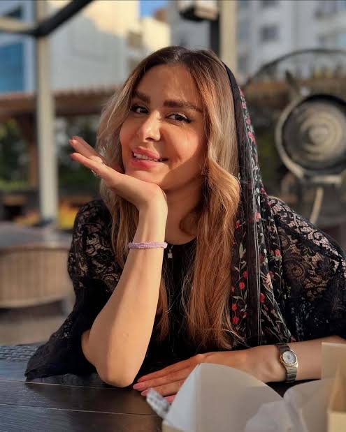 خواندن خطبه عقد آریایی توسط نجمه جودکی، مجری سابق صداوسیما