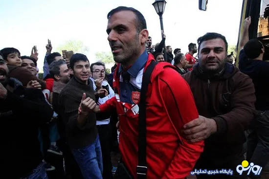 استقبال چشمگیر هواداران از پرسپولیس در اهواز+عکس