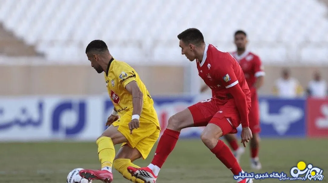 مقایسه ناخواسته در بازی فجر و پرسپولیس