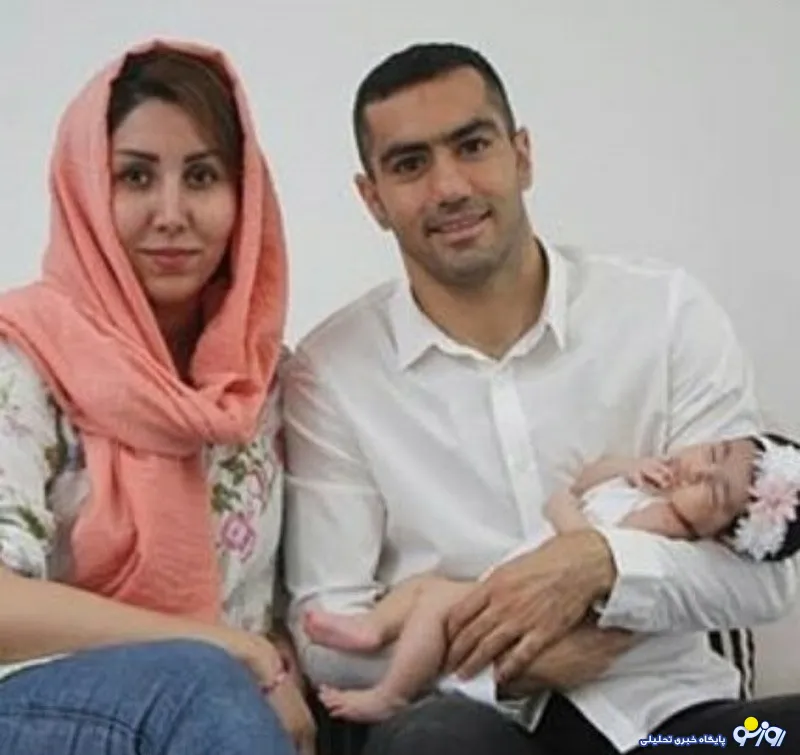 بازیکن منفورهواداران پرسپولیس در کنار خانواده +عکس