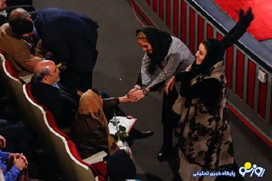 وزیر ورزش چشم در چشم مهناز افشار + عکس
