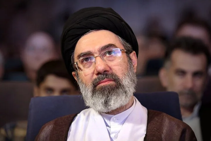 توییت حساب کاربری رهبر انقلاب خطاب به فرزندان ایران توییت حساب کاربری رهبر انقلاب خطاب به فرزندان ایران