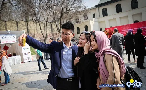 سلفی دختر های چینی در ایران + عکس