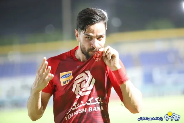 هافبک پرسپولیس به تمدید نزدیک شد