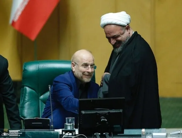 حکم ۱۰ ماه زندان حمید رسایی اجرا میشود حکم ۱۰ ماه زندان حمید رسایی اجرا میشود