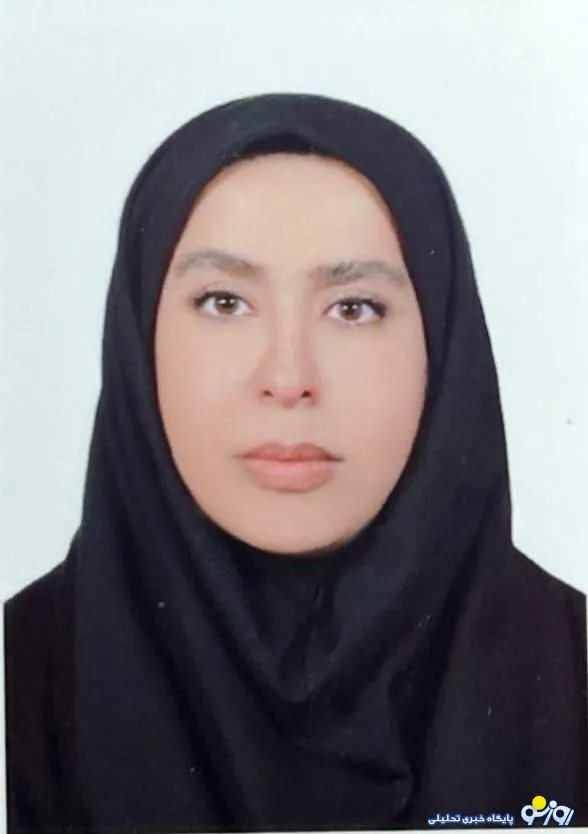 خندان  تاج بخش