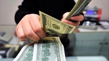 قیمت دلار، یورو و انواع ارزها امروز ۲۳ مهر ۱۴۰۵ در زمان بازگشایی بازار/ دلار چقدر قیمت خورد؟ + جدول قیمت دلار، یورو و انواع ارزها امروز ۲۳ مهر ۱۴۰۵ در زمان بازگشایی بازار/ دلار چقدر قیمت خورد؟ + جدول