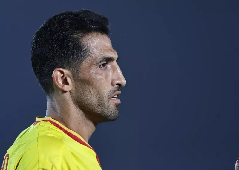 وحید امیری و مووآن کردن از پرسپولیس! وحید امیری و مووآن کردن از پرسپولیس!