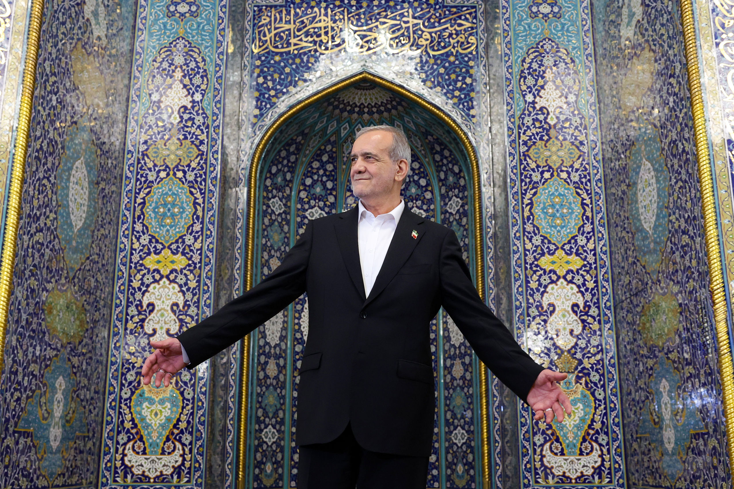 پشت پرده تلاش تندرو‌ها برای استعفا دادن پزشکیان به روایت روزنامه جمهوری اسلامی