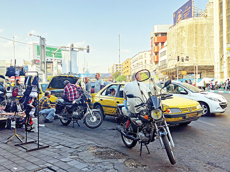 با ایجاد نرخ سوم بنزین چه بر سر تاکسی‌های اینترنتی خواهد آمد؟