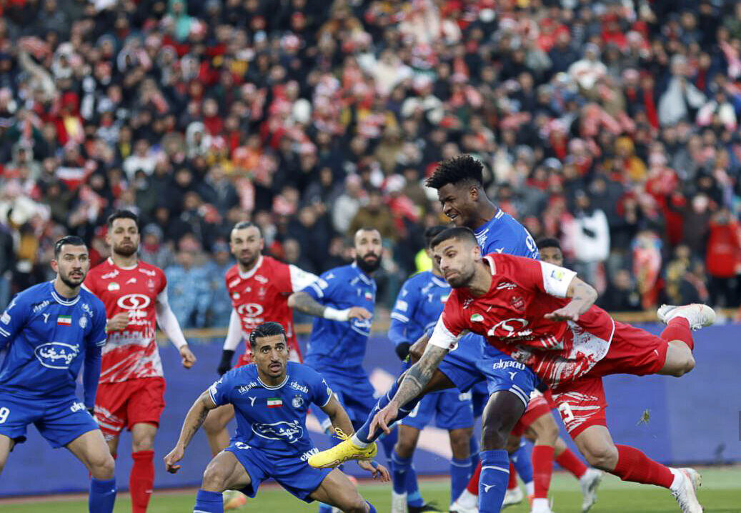 بمب نقل و انتقالاتی برای پرسپولیس منفجر می شود؟ بمب نقل و انتقالاتی برای پرسپولیس منفجر می شود؟