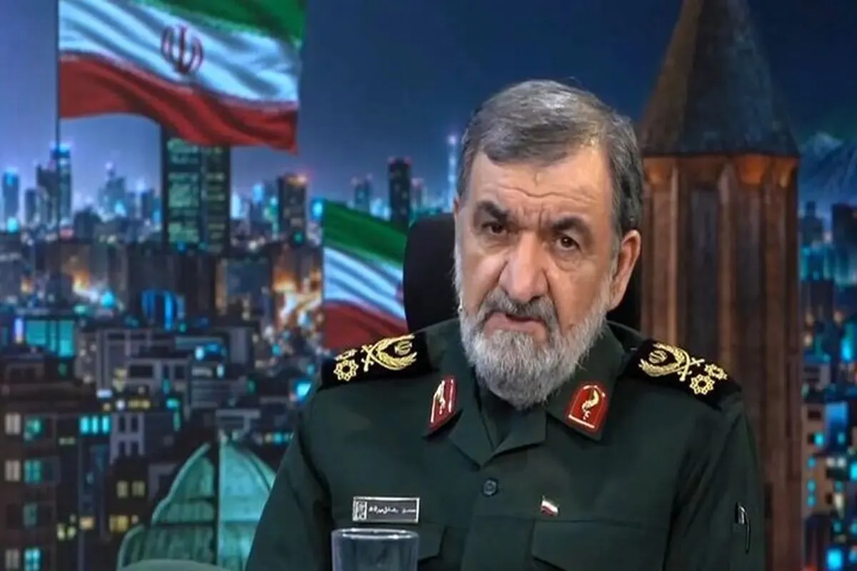محسن رضایی: آماده بودیم به ۳ منطقه از اوکراین حمله کنیم/ به هیچ وجه اجازه باز شدن کریدور دوم در تنگه هرمز را نمی‌دهیم